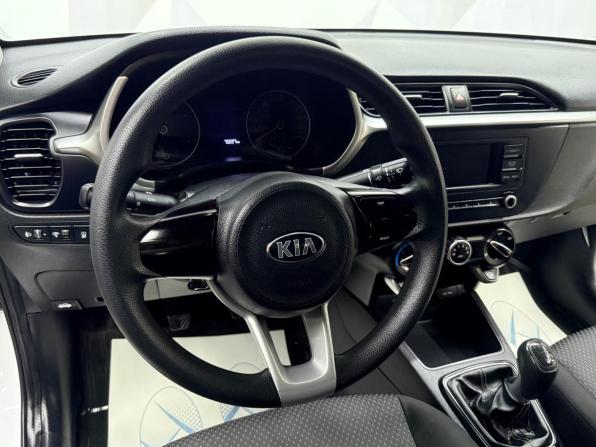 Kia Rio IV Рестайлинг с пробегом 2021 года, цена 1 460 000 рублей, 78227 км, седан, Автокод Объявления