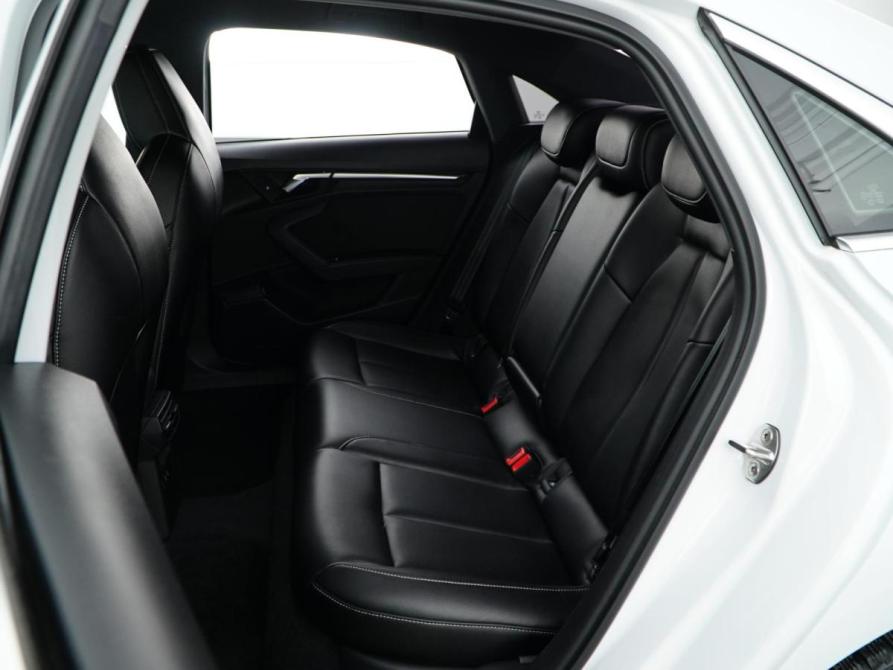 Audi A3 IV (8Y) Москва  - изображение 9