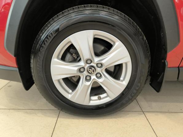 Toyota RAV4 V (XA50) с пробегом 2021 года, цена 2 650 000 рублей, 112318 км, внедорожник, Автокод Объявления