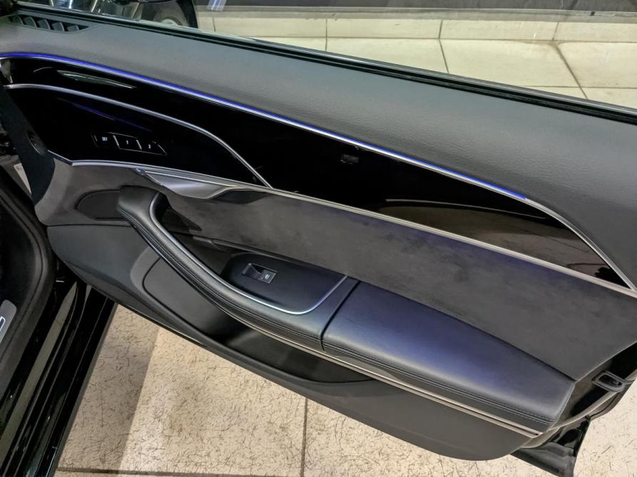 Audi A8 IV (D5) Москва  - изображение 24