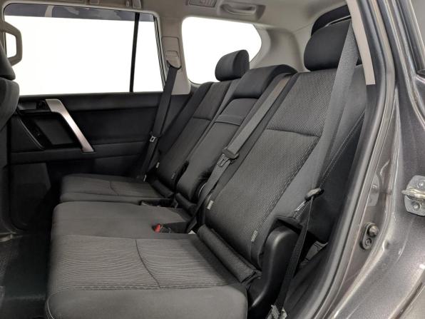 Toyota Land Cruiser Prado 150 Series Рестайлинг 3 с пробегом 2021 года, цена 6 770 000 рублей, 43037 км, внедорожник, Автокод Объявления