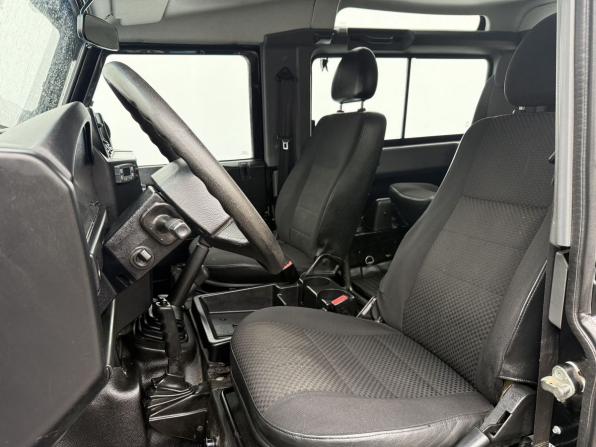 Land Rover Defender I Рестайлинг с пробегом 2013 года, цена 2 800 000 рублей, 90567 км, внедорожник, Автокод Объявления