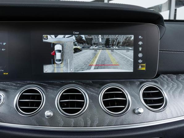 Mercedes-Benz E-Класс AMG V (W213) Рестайлинг с пробегом 2023 года, цена 9 350 000 рублей, 29904 км, седан, Автокод Объявления