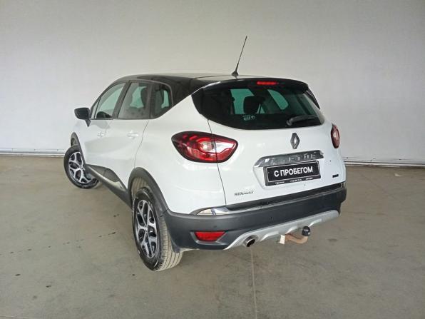 Renault Kaptur I с пробегом 2017 года, цена 1 460 000 рублей, 110000 км, внедорожник, Автокод Объявления