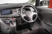 Toyota ISis I Рестайлинг Томск  - изображение 28