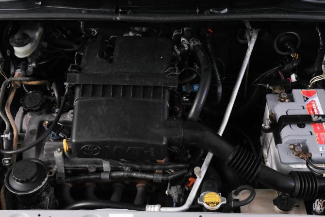 Toyota Vitz I (P10) с пробегом 2000 года, цена 329 000 рублей, 299999 км, хэтчбек, Автокод Объявления