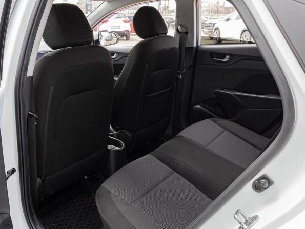 Hyundai Solaris II с пробегом 2019 года, цена 1 278 070 рублей, 49429 км, седан, Автокод Объявления
