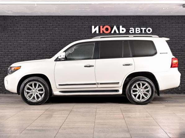 Toyota Land Cruiser 200 Series Рестайлинг 1 с пробегом 2015 года, цена 4 370 000 рублей, 180099 км, внедорожник, Автокод Объявления