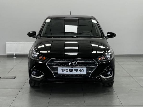 Hyundai Solaris II с пробегом 2018 года, цена 1 390 000 рублей, 123241 км, седан, Автокод Объявления
