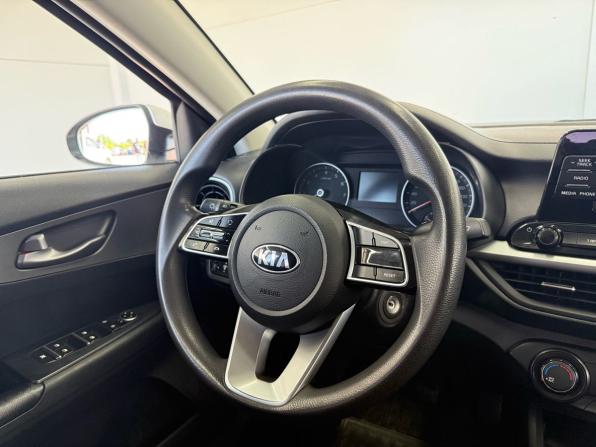 Kia Cerato IV с пробегом 2019 года, цена 1 799 000 рублей, 151000 км, седан, Автокод Объявления