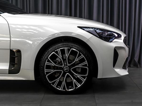 Kia Stinger I с пробегом 2018 года, цена 2 999 000 рублей, 84529 км, лифтбек, Автокод Объявления