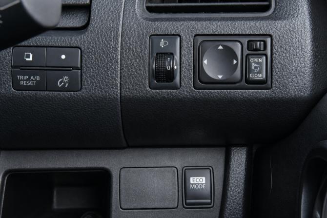 Nissan Serena III (C25) с пробегом 2010 года, цена 1 099 000 рублей, 225000 км, минивэн, Автокод Объявления