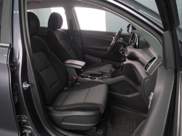 Hyundai Tucson III Рестайлинг с пробегом 2018 года, цена 2 199 000 рублей, 143419 км, внедорожник, Автокод Объявления