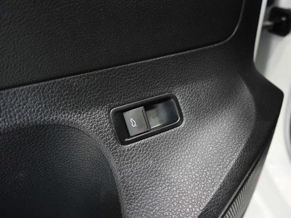 Volkswagen Polo V с пробегом 2013 года, цена 699 900 рублей, 243127 км, седан, Автокод Объявления