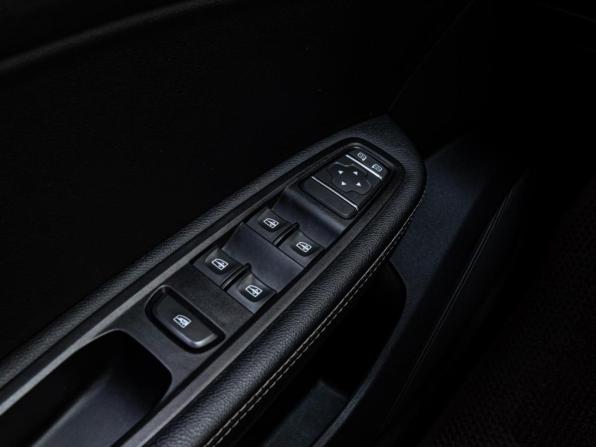 Renault Arkana I с пробегом 2022 года, цена 1 670 000 рублей, 93739 км, внедорожник, Автокод Объявления