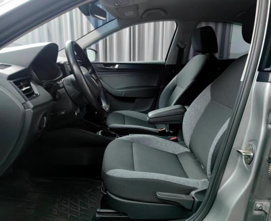 Skoda Rapid II с пробегом 2021 года, цена 1 699 000 рублей, 29940 км, лифтбек, Автокод Объявления