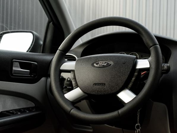 Ford Focus II с пробегом 2006 года, цена 499 000 рублей, 195673 км, седан, Автокод Объявления