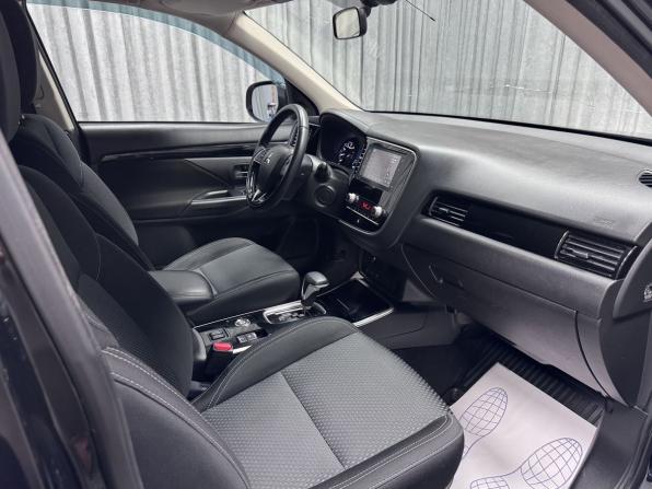 Mitsubishi Outlander III Рестайлинг 3 с пробегом 2020 года, цена 2 630 000 рублей, 95095 км, внедорожник, Автокод Объявления