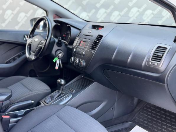 Kia Cerato III с пробегом 2016 года, цена 1 215 000 рублей, 149000 км, седан, Автокод Объявления