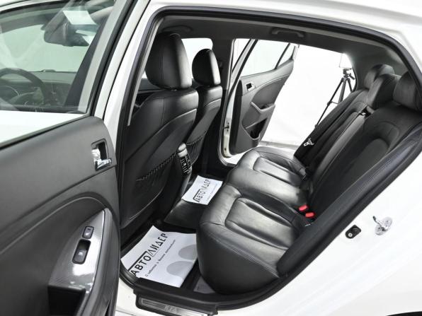 Kia Optima III с пробегом 2012 года, цена 729 000 рублей, 143911 км, седан, Автокод Объявления