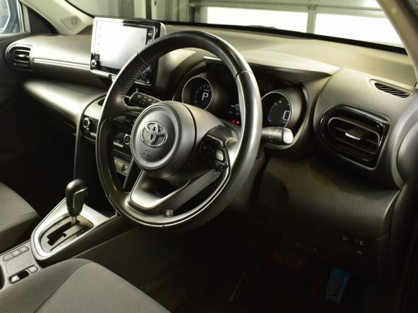 Toyota Yaris Cross I с пробегом 2022 года, цена 1 785 995 рублей, 76129 км, внедорожник, Автокод Объявления
