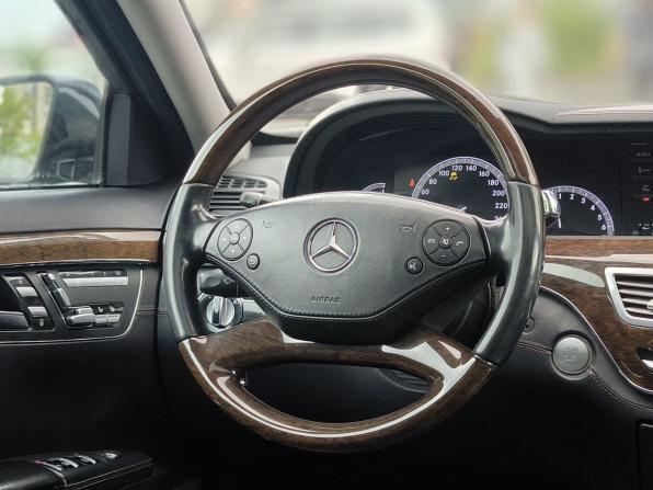 Mercedes-Benz S-Класс V (W221) Рестайлинг с пробегом 2012 года, цена 1 459 000 рублей, 233415 км, седан, Автокод Объявления