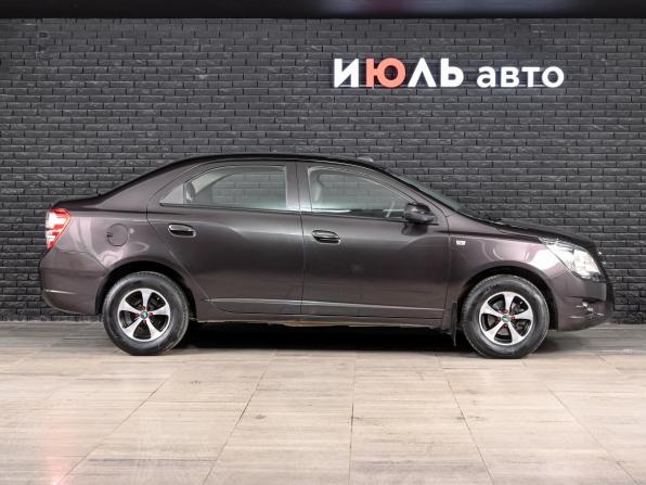 Chevrolet Cobalt II Рестайлинг с пробегом 2020 года, цена 1 050 000 рублей, 78291 км, седан, Автокод Объявления