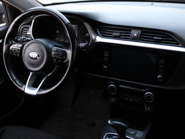 Kia Rio IV Рестайлинг с пробегом 2021 года, цена 1 549 000 рублей, 133558 км, седан, Автокод Объявления