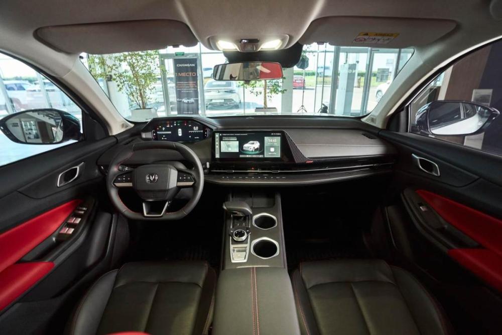 Changan UNI-S (CS55 Plus) I Астрахань  - изображение 9