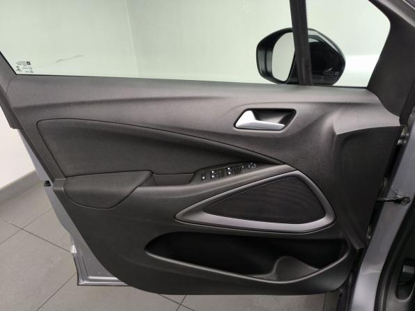 Opel Crossland X I Рестайлинг с пробегом 2021 года, цена 1 724 000 рублей, 82815 км, внедорожник, Автокод Объявления