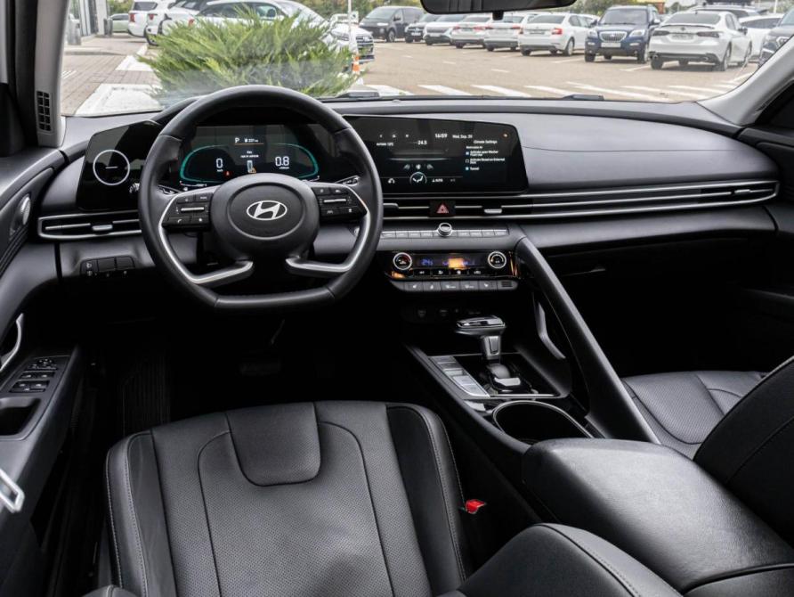 Hyundai Elantra VII (CN7) Рестайлинг Краснодар  - изображение 6