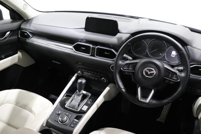 Mazda CX-5 II с пробегом 2019 года, цена 2 655 000 рублей, 38612 км, внедорожник, Автокод Объявления