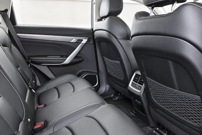 Geely Atlas Pro с пробегом 2023 года, цена 2 130 000 рублей, 43941 км, внедорожник, Автокод Объявления