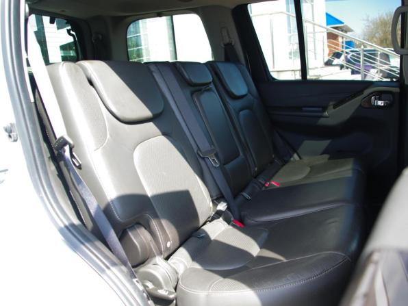 Nissan Pathfinder III Рестайлинг с пробегом 2012 года, цена 1 990 000 рублей, 152000 км, внедорожник, Автокод Объявления