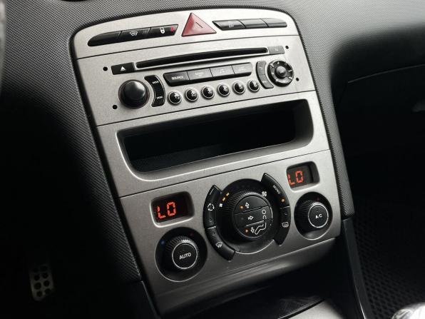 Peugeot 408 I с пробегом 2014 года, цена 548 000 рублей, 269548 км, седан, Автокод Объявления