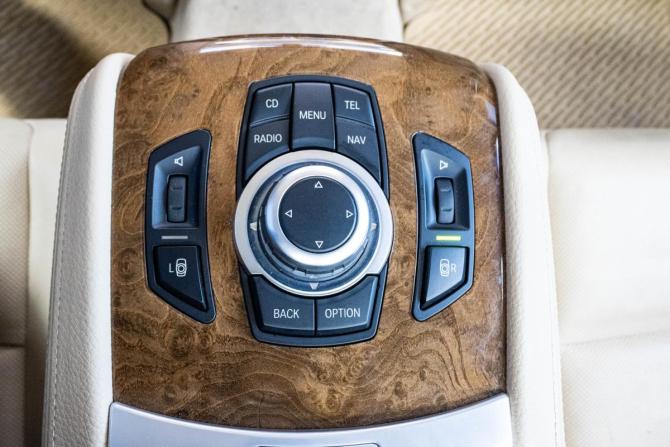 BMW 7 серии V (F01/F02/F04) с пробегом 2011 года, цена 1 669 000 рублей, 132692 км, седан, Автокод Объявления