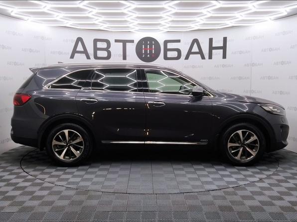 Kia Sorento III Prime Рестайлинг с пробегом 2019 года, цена 2 990 000 рублей, 76790 км, внедорожник, Автокод Объявления