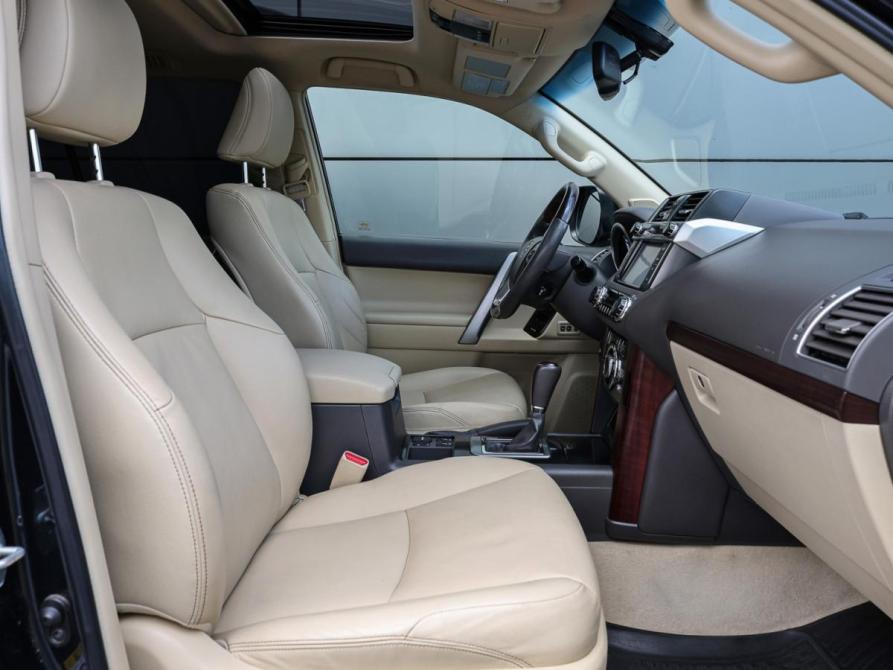 Toyota Land Cruiser Prado 150 Series Рестайлинг 1 Москва  - изображение 11
