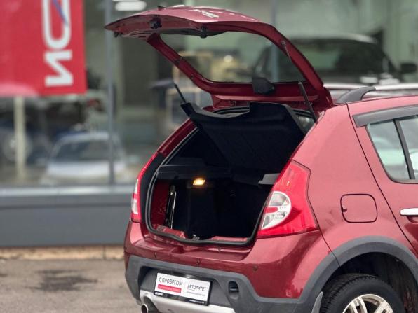 Renault Sandero I с пробегом 2013 года, цена 779 000 рублей, 102757 км, хэтчбек, Автокод Объявления