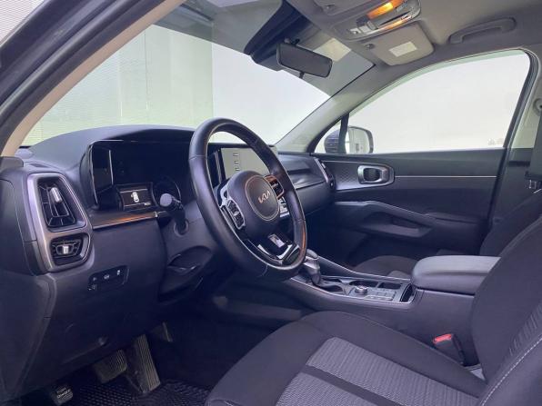 Kia Sorento IV с пробегом 2022 года, цена 4 095 000 рублей, 33143 км, внедорожник, Автокод Объявления