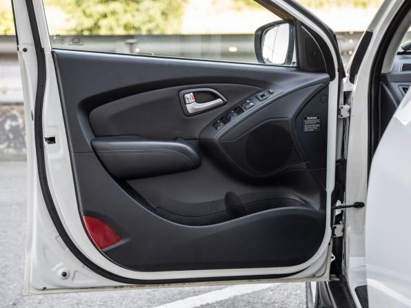 Hyundai ix35 I с пробегом 2012 года, цена 1 578 000 рублей, 98051 км, внедорожник, Автокод Объявления