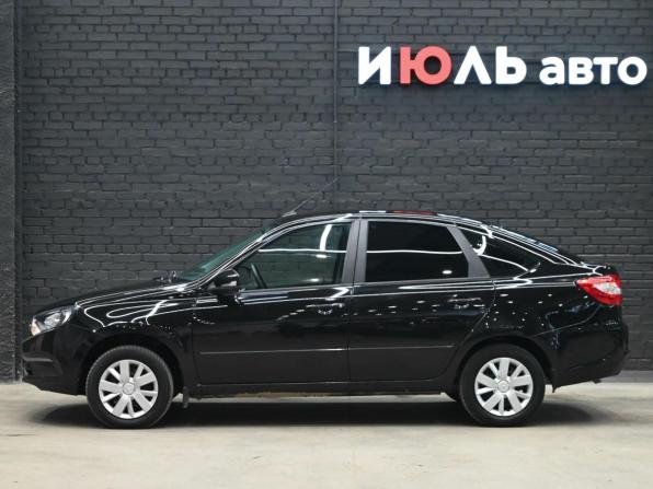Lada (ВАЗ) Granta I Рестайлинг с пробегом 2023 года, цена 885 000 рублей, 55821 км, лифтбек, Автокод Объявления