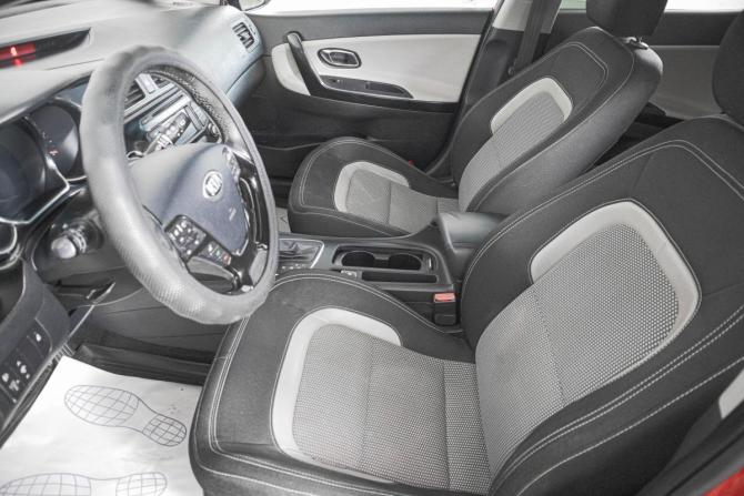 Kia Ceed II с пробегом 2015 года, цена 1 269 000 рублей, 169849 км, хэтчбек, Автокод Объявления
