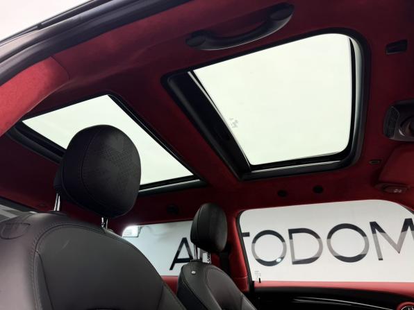 Mini Hatch III (F55/F56) Рестайлинг 2 с пробегом 2021 года, цена 3 849 000 рублей, 31823 км, хэтчбек, Автокод Объявления