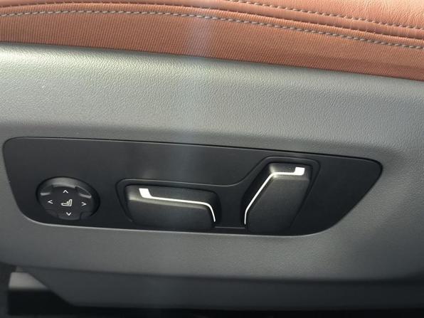 BMW 5 серии VIII (G60/G61/G68) с пробегом 2025 года, цена 9 500 000 рублей, 6541 км, седан, Автокод Объявления