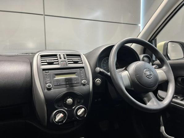 Nissan March IV (K13) Рестайлинг с пробегом 2013 года, цена 640 000 рублей, 136000 км, хэтчбек, Автокод Объявления