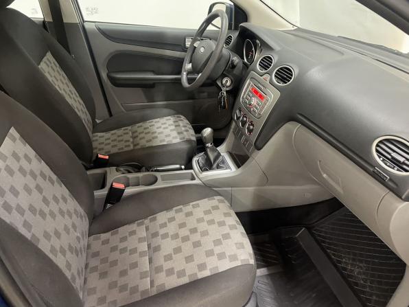 Ford Focus II Рестайлинг с пробегом 2009 года, цена 990 000 рублей, 47238 км, хэтчбек, Автокод Объявления
