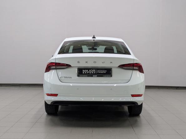 Skoda Octavia IV (A8) с пробегом 2021 года, цена 2 315 000 рублей, 81965 км, лифтбек, Автокод Объявления