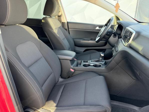 Kia Sportage IV Рестайлинг с пробегом 2021 года, цена 2 580 000 рублей, 64000 км, внедорожник, Автокод Объявления