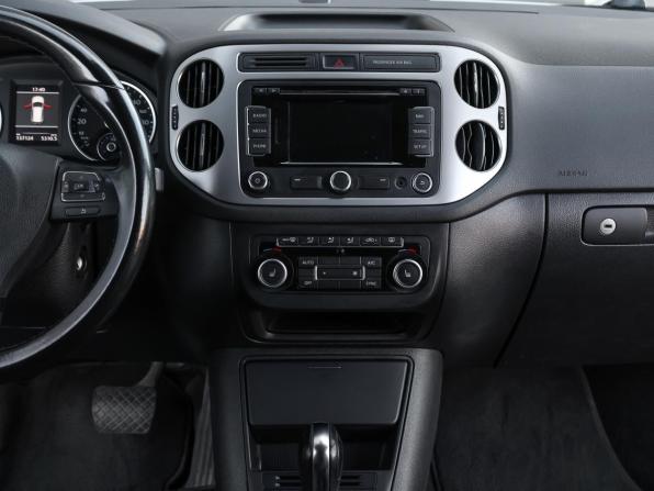 Volkswagen Tiguan I Рестайлинг с пробегом 2013 года, цена 1 449 000 рублей, 130000 км, внедорожник, Автокод Объявления